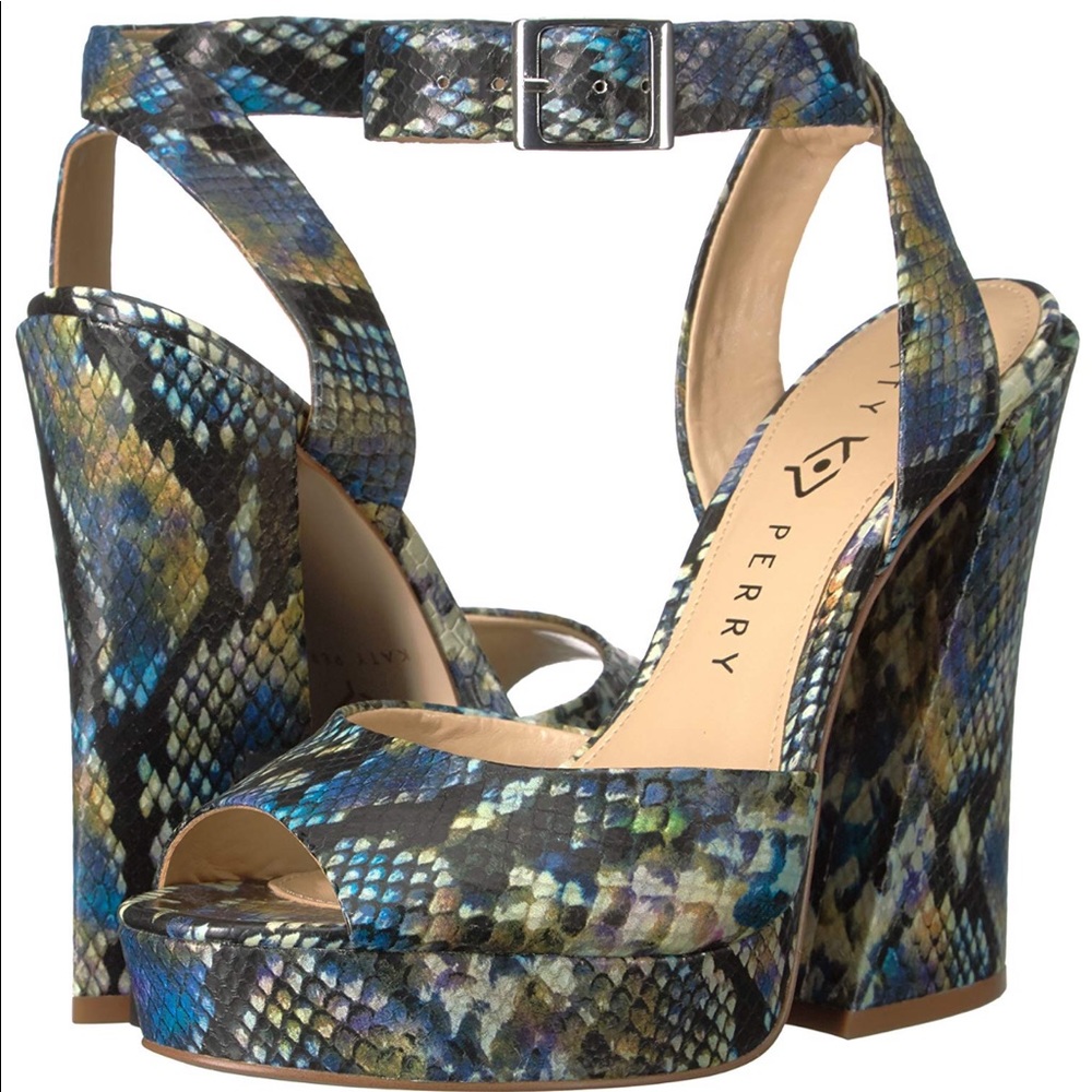 NEW Katy Perry Maggie Faux Snakeskin Wedge Sandals